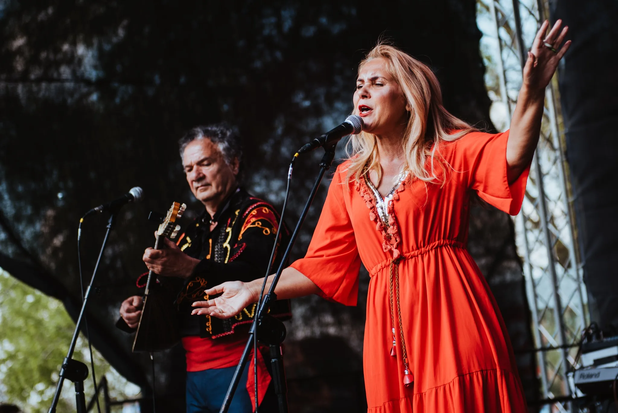 Mythos musicians with traditional Greek instruments